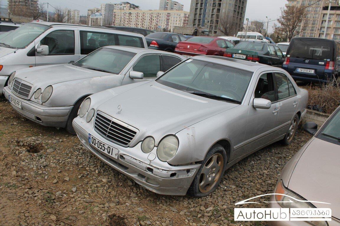 Мерседес е 430